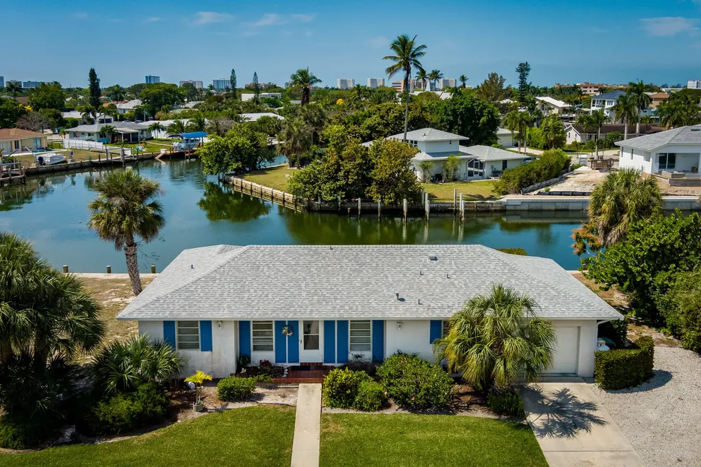 756 Apple Court Marco Island FL 34145