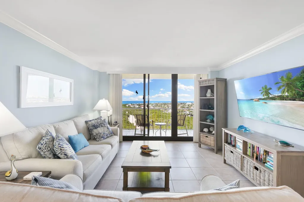 440 Seaview Court Marco Island FL 34145