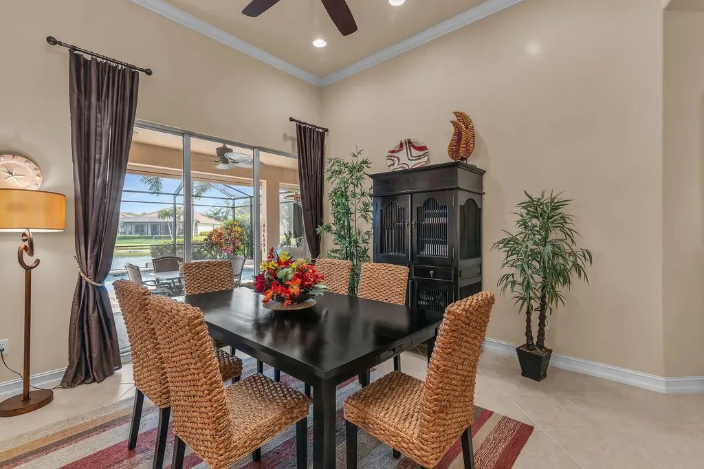 6806 Bent Grass Drive Naples FL 34113