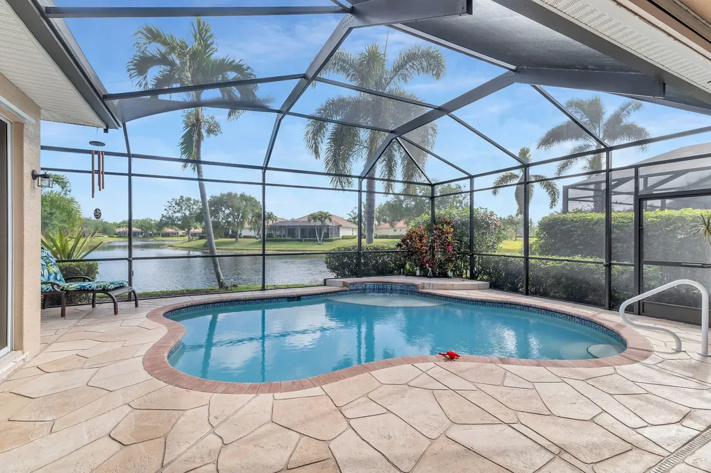 6806 Bent Grass Drive Naples FL 34113