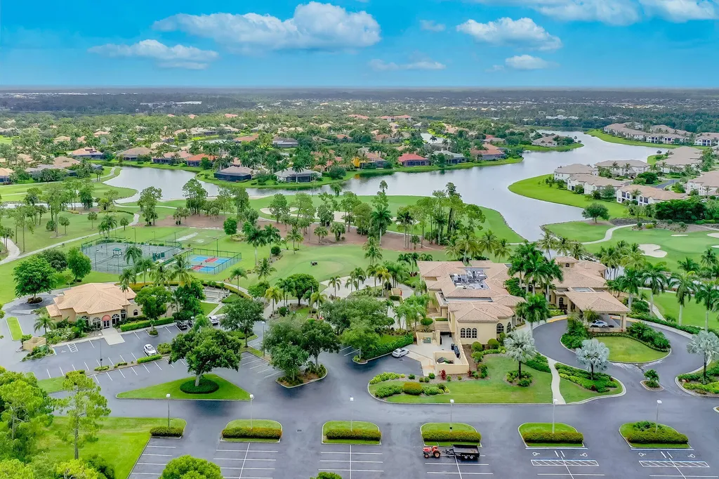 6806 Bent Grass Drive Naples FL 34113