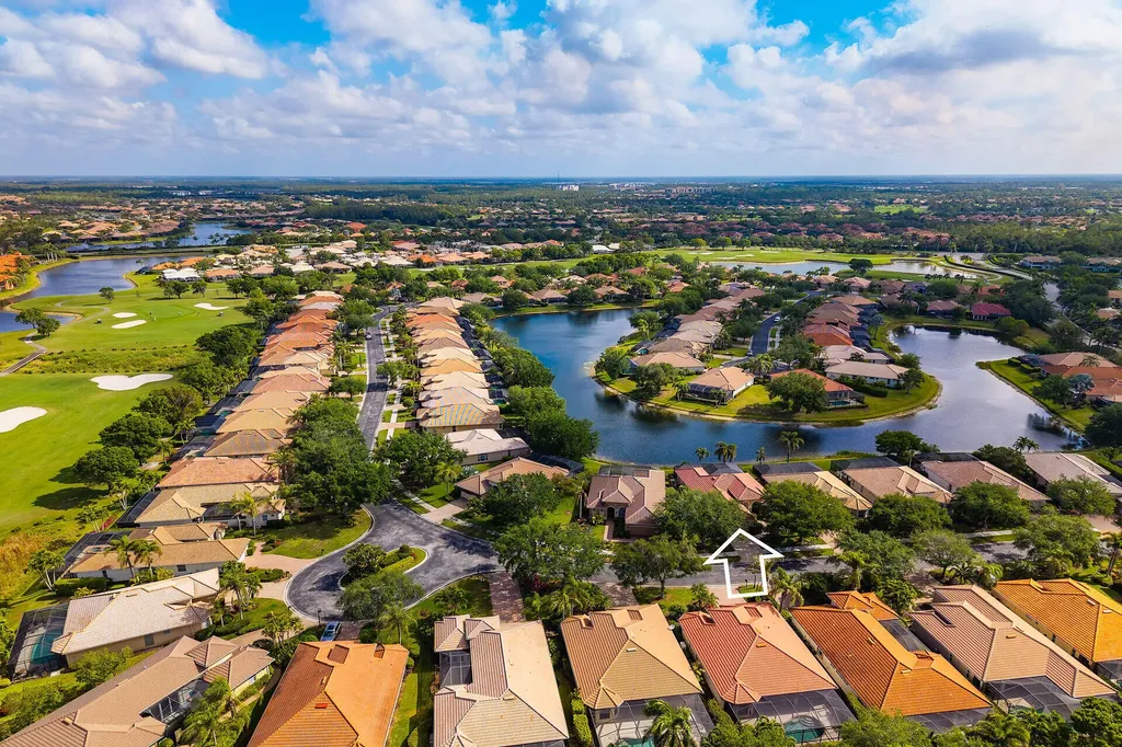 6806 Bent Grass Drive Naples FL 34113