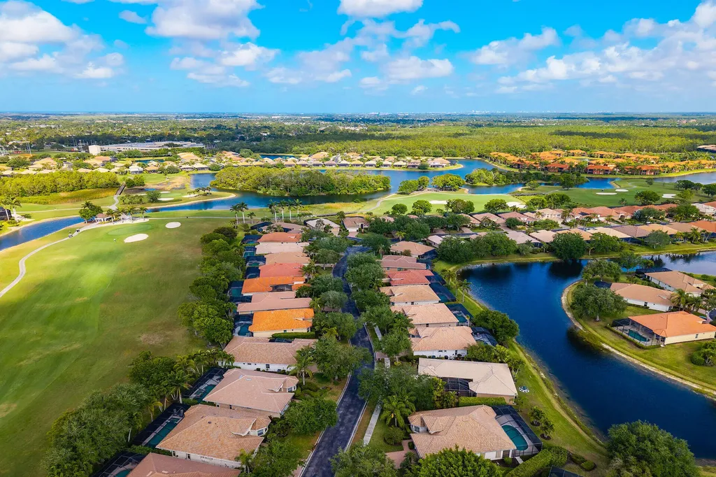 6806 Bent Grass Drive Naples FL 34113