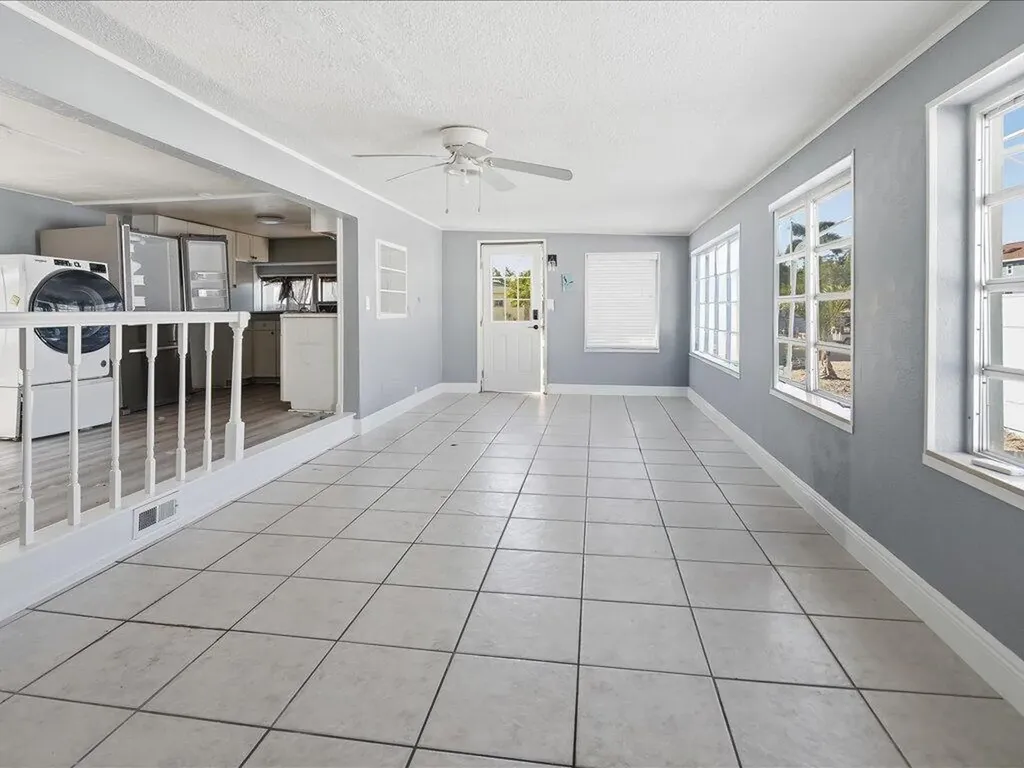 657 E Palm Avenue Goodland FL 34140