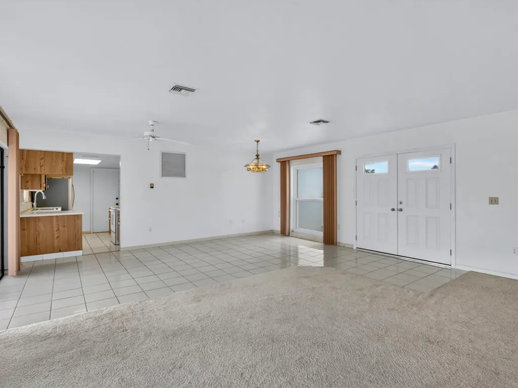 1256 Bluebird Avenue Marco Island FL 34145