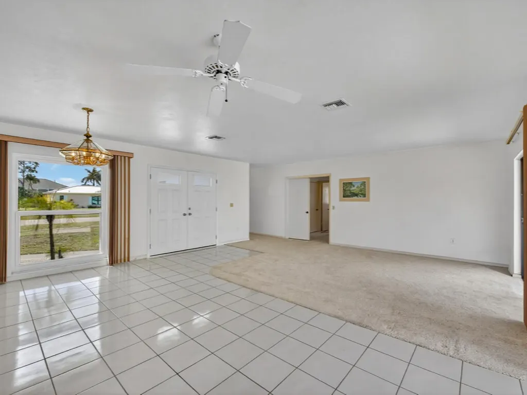 1256 Bluebird Avenue Marco Island FL 34145