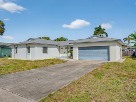 1256 Bluebird Avenue Marco Island FL 34145