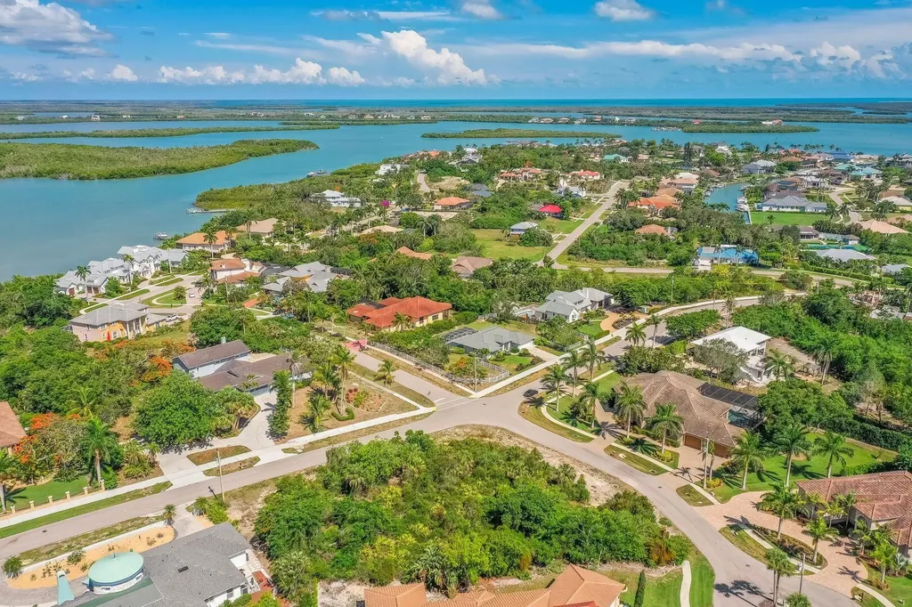 790 Inlet Drive Marco Island FL 34145