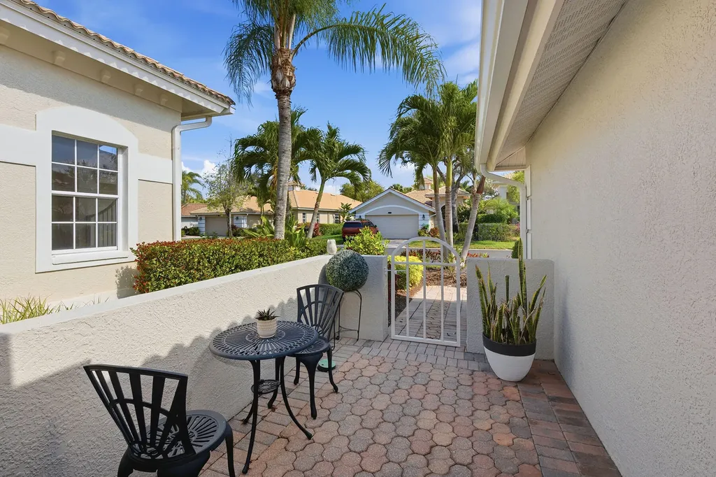 3788 Cotton Green Path Drive Naples FL 34114