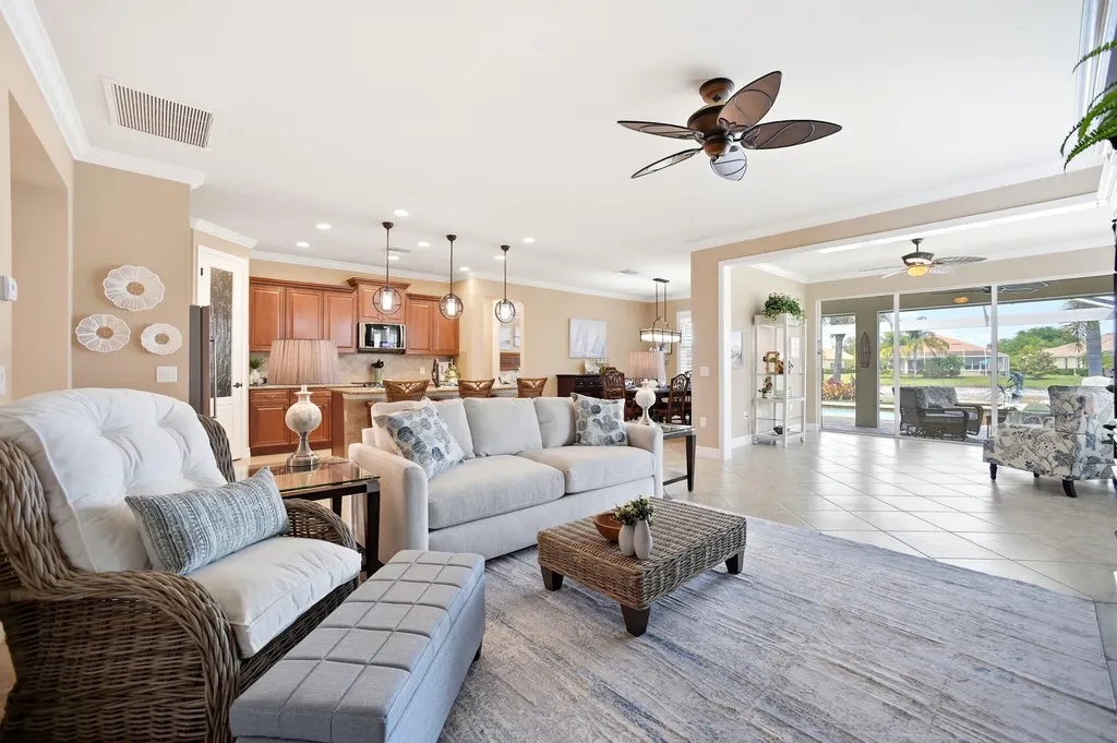 8481 Benelli Court Naples FL 34114