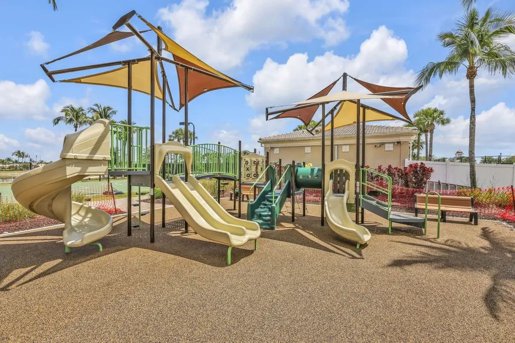 8481 Benelli Court Naples FL 34114