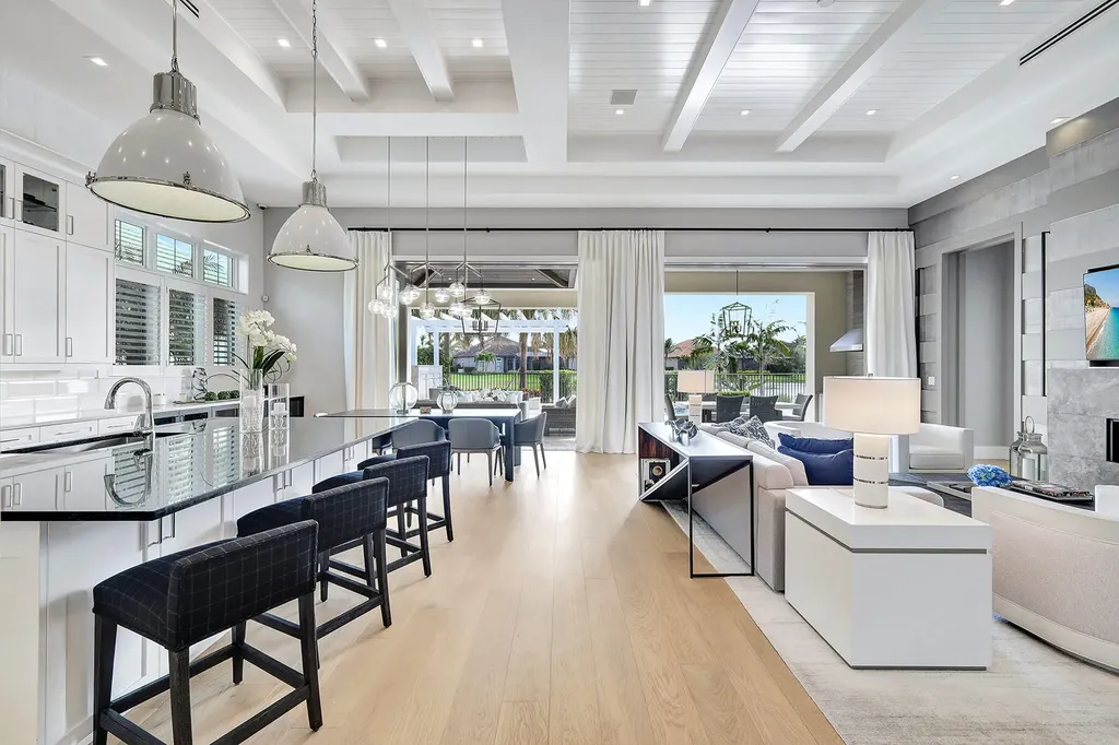 3208 Kumamoto Lane Naples FL 34114