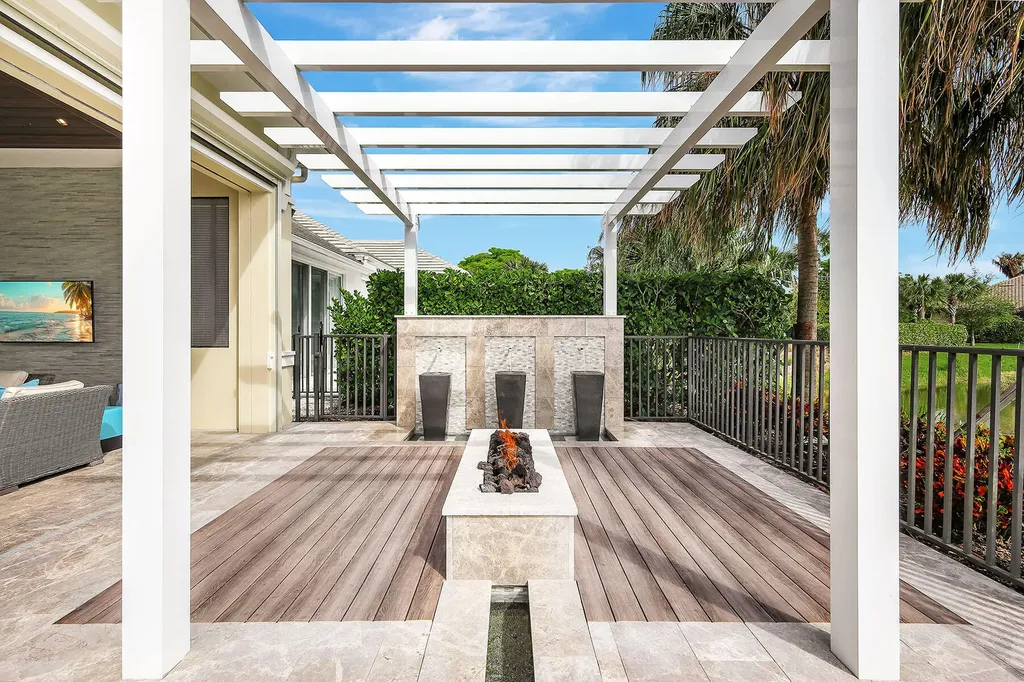 3208 Kumamoto Lane Naples FL 34114