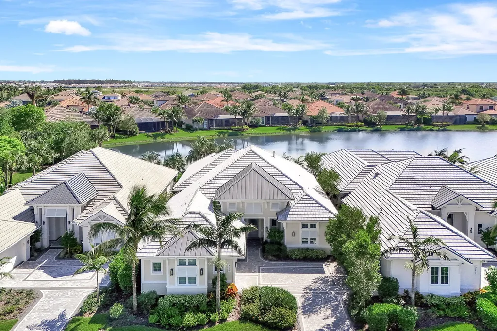 3208 Kumamoto Lane Naples FL 34114