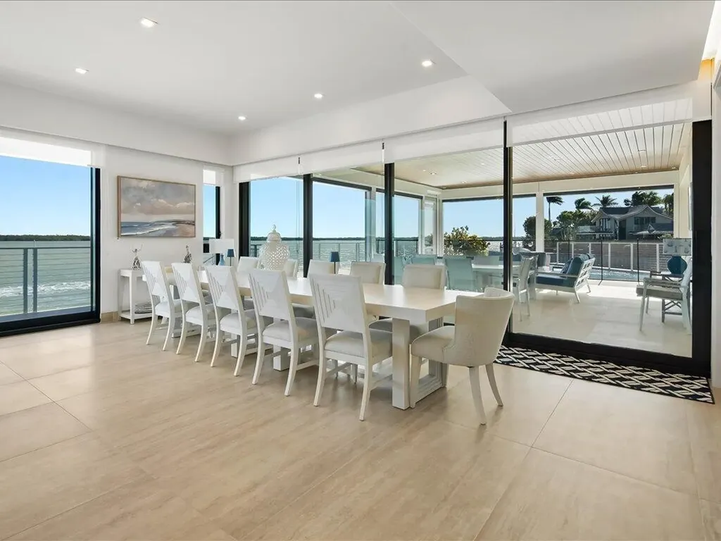 1798 Wavecrest Court Marco Island FL 34145