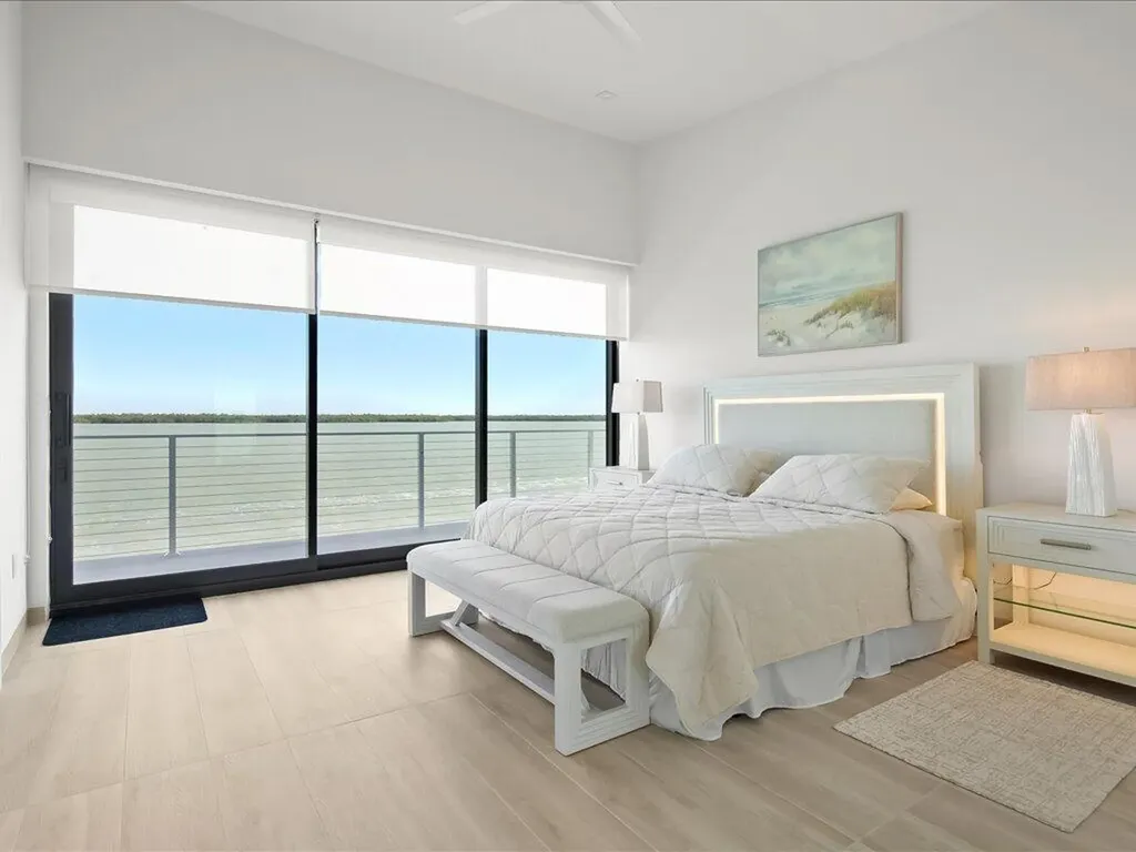 1798 Wavecrest Court Marco Island FL 34145