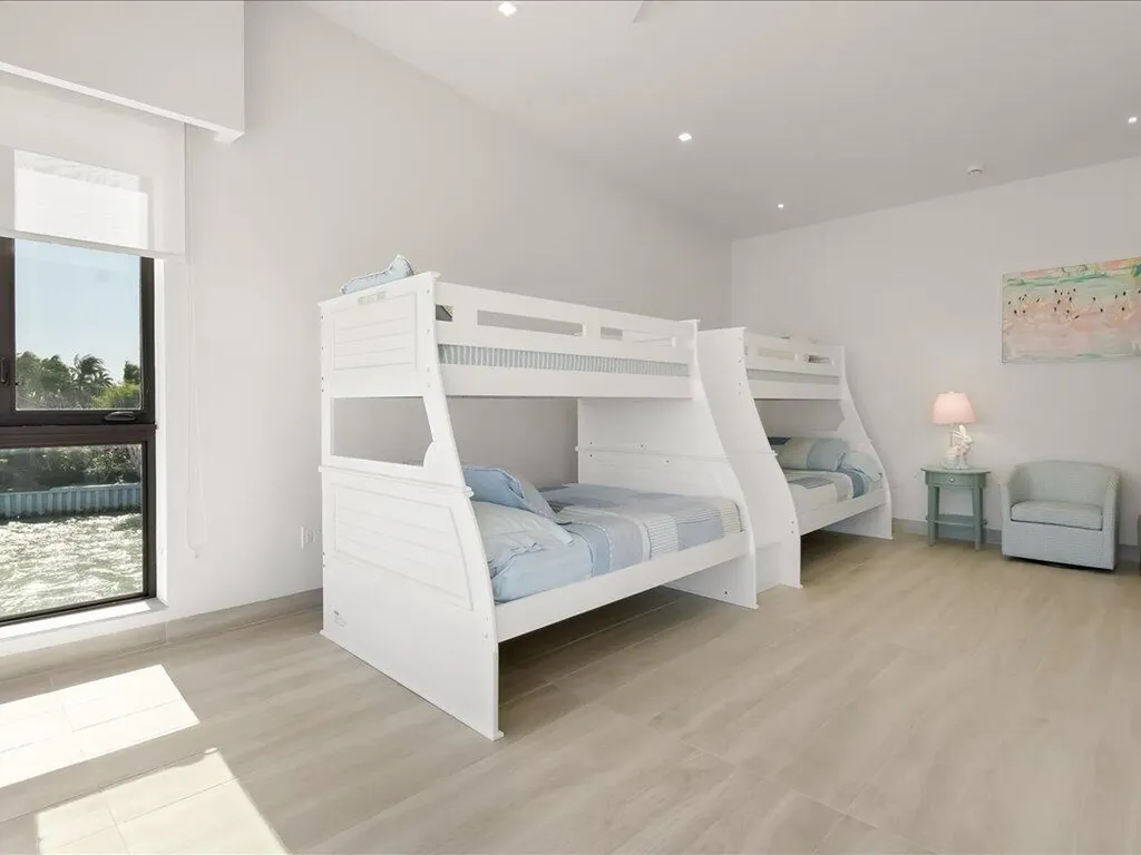 1798 Wavecrest Court Marco Island FL 34145