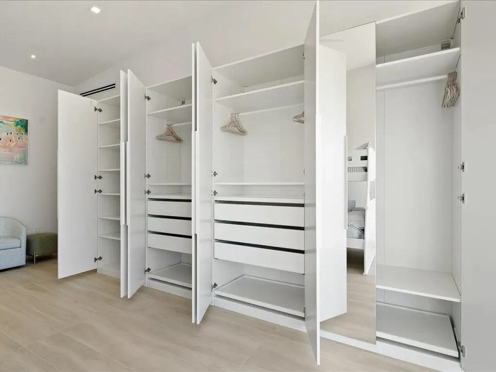 1798 Wavecrest Court Marco Island FL 34145