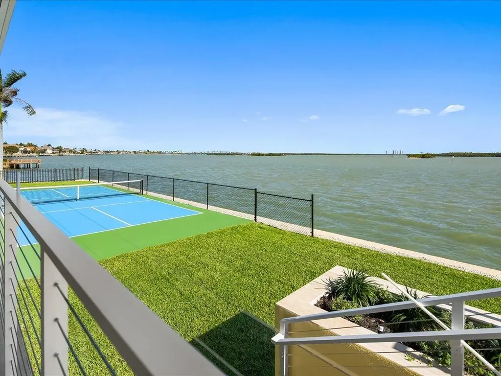 1798 Wavecrest Court Marco Island FL 34145