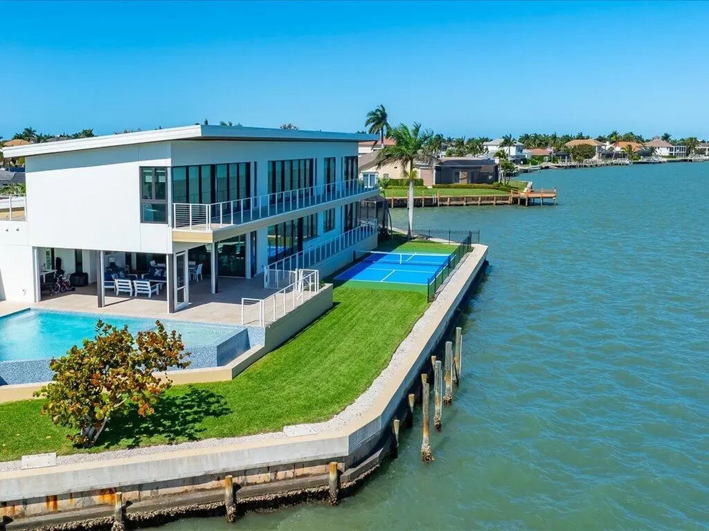 1798 Wavecrest Court Marco Island FL 34145