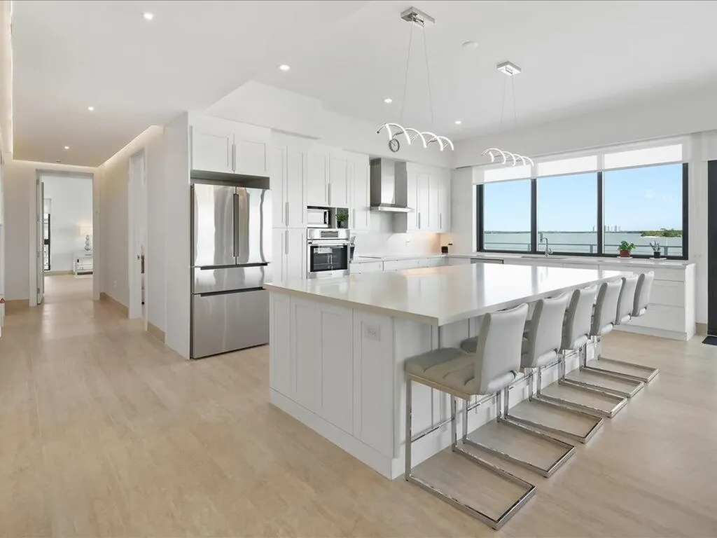 1798 Wavecrest Court Marco Island FL 34145