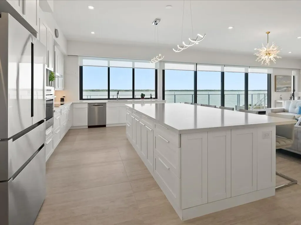 1798 Wavecrest Court Marco Island FL 34145