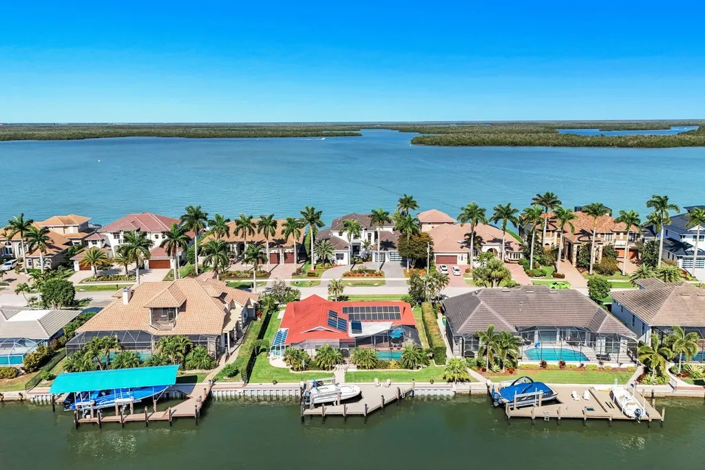 248 Polynesia Court Marco Island FL 34145