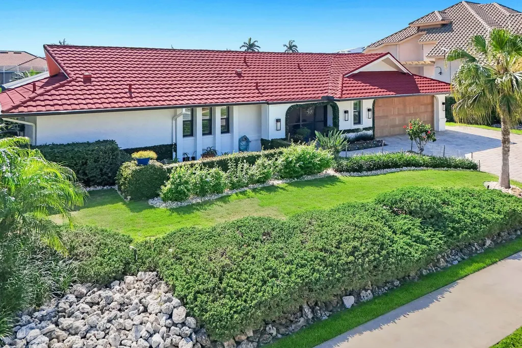 248 Polynesia Court Marco Island FL 34145