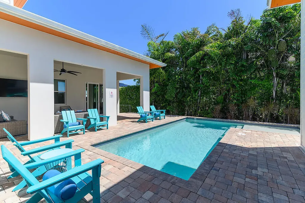 255 Columbus Way Marco Island FL 34145