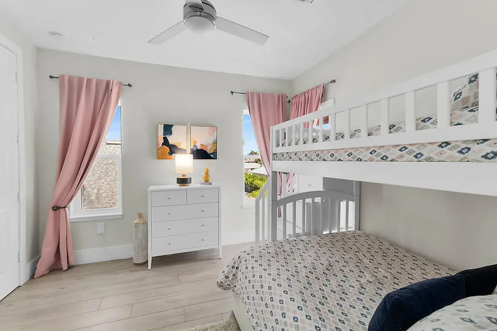 255 Columbus Way Marco Island FL 34145