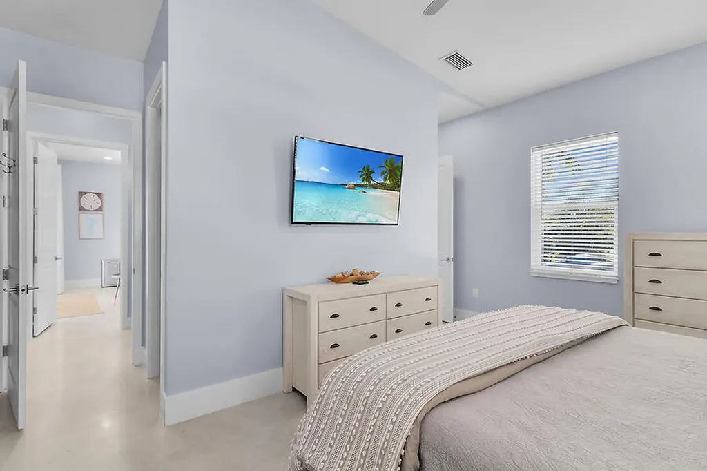 255 Columbus Way Marco Island FL 34145