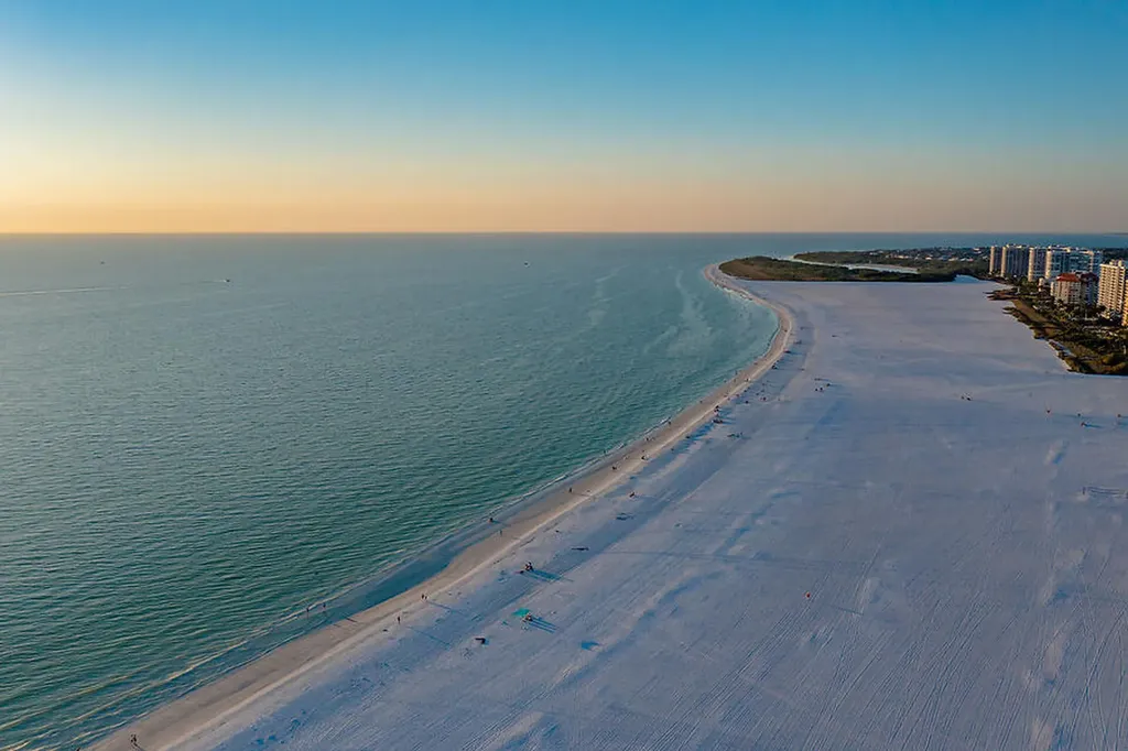 255 Columbus Way Marco Island FL 34145