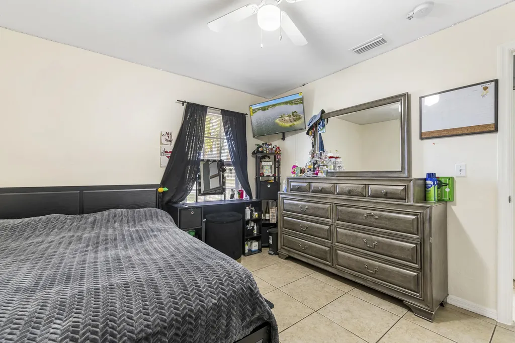 2040 46th Terrace SW Naples FL 34116