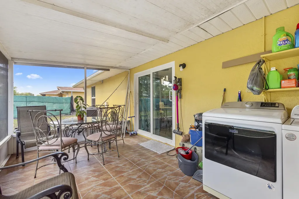 2040 46th Terrace SW Naples FL 34116