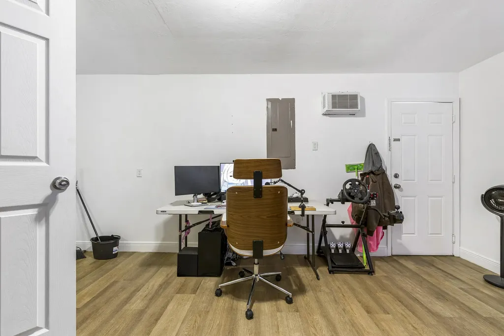 2040 46th Terrace SW Naples FL 34116