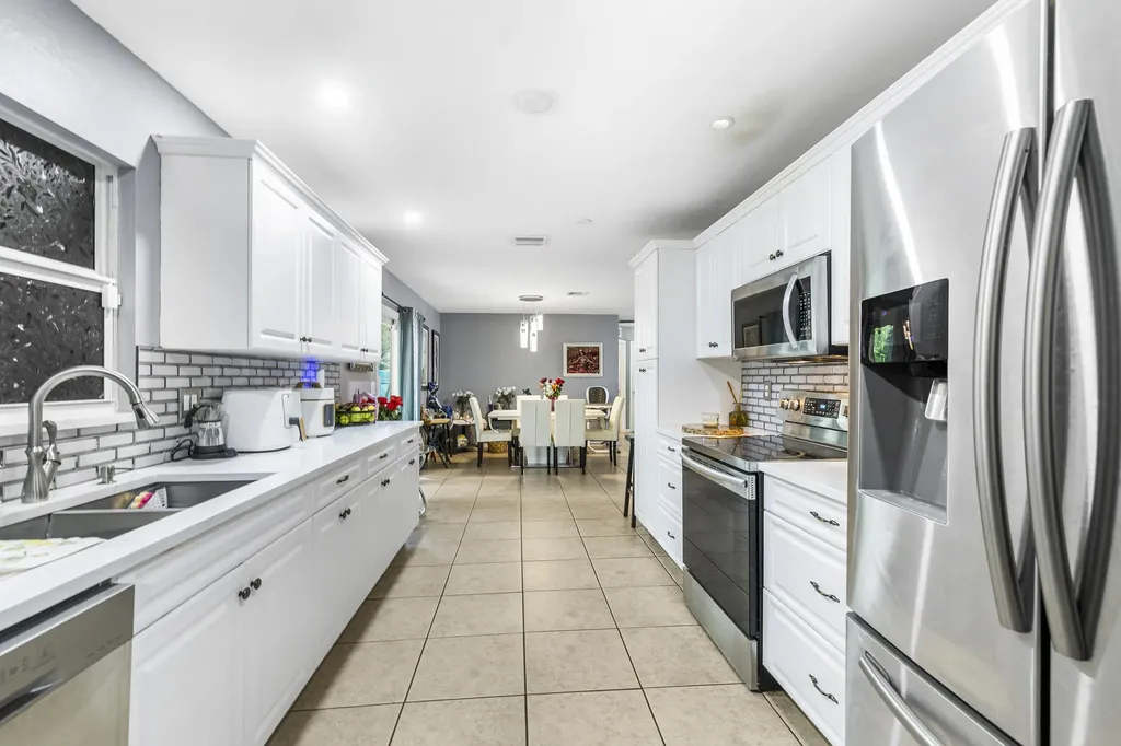 2040 46th Terrace SW Naples FL 34116