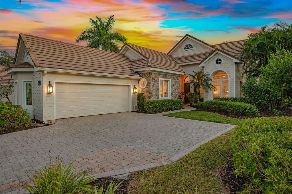 Naples FL, 8476 Mallards Point
