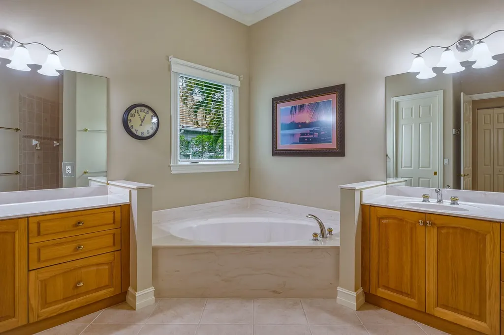 8476 Mallards Point Naples FL 34114