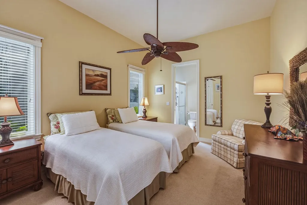 8476 Mallards Point Naples FL 34114