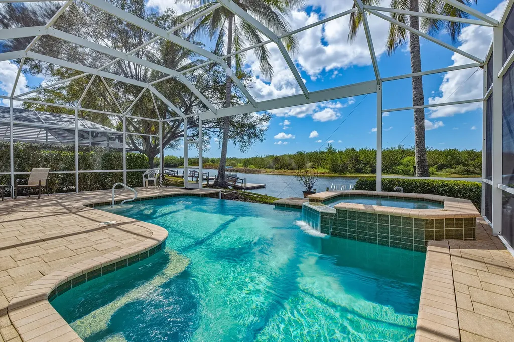 8476 Mallards Point Naples FL 34114