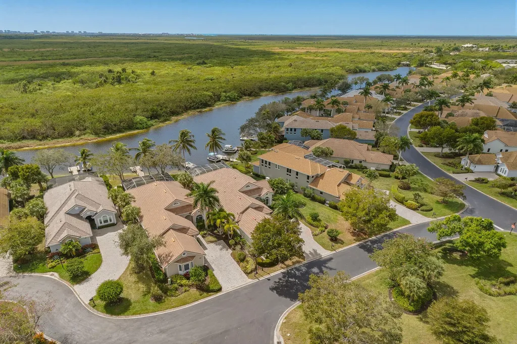 8476 Mallards Point Naples FL 34114