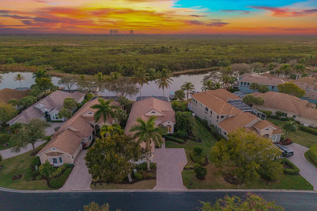 8476 Mallards Point Naples FL 34114