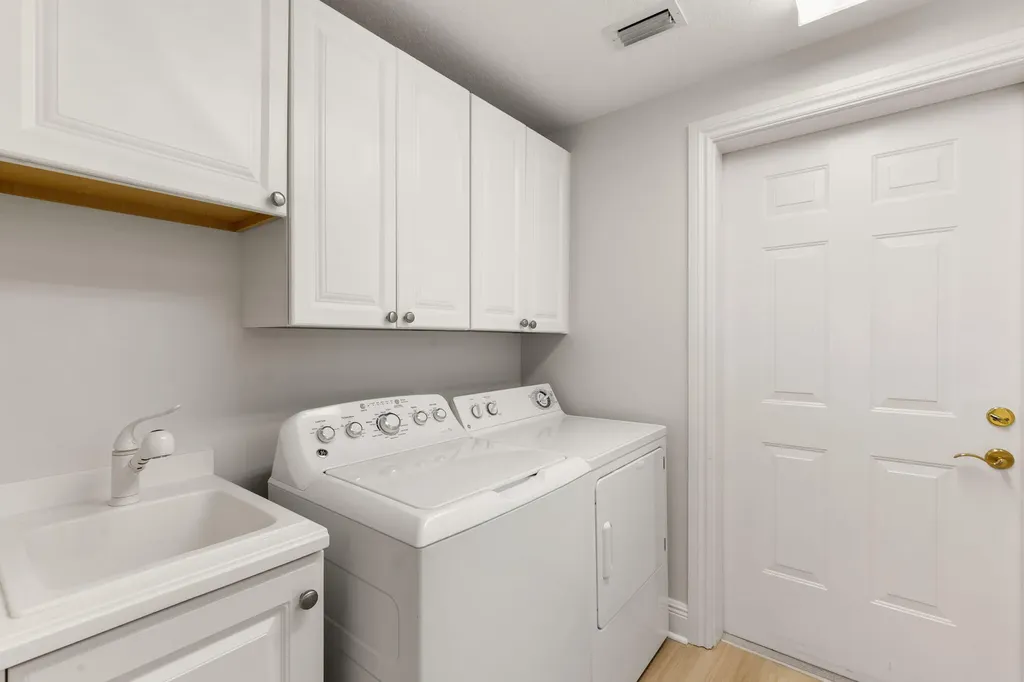 9213 Museo Circle Naples FL 34114