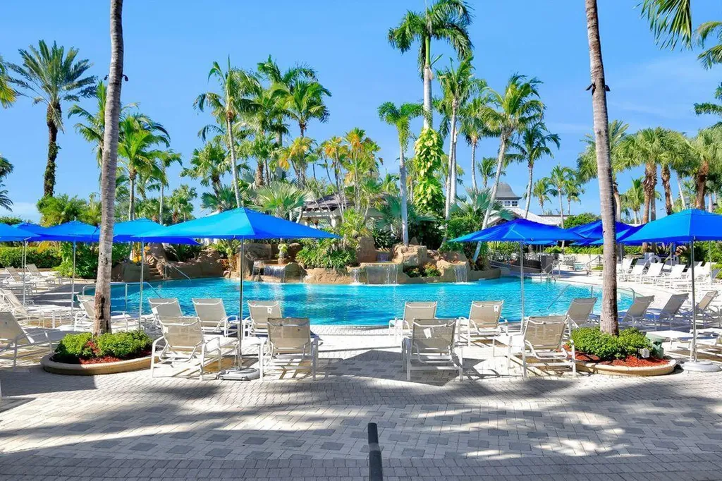 9213 Museo Circle Naples FL 34114