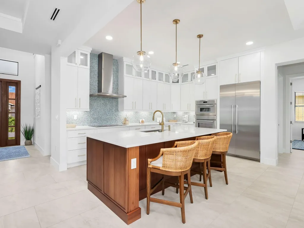 1813 Menorca Court Marco Island FL 34145