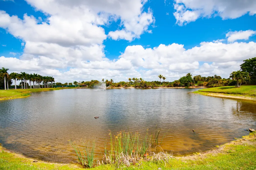 1538 Mainsail Drive Naples FL 34114