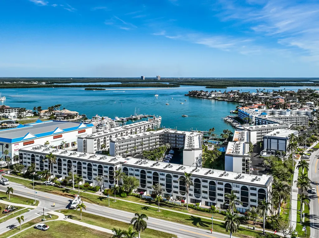 1027 Anglers Cove Marco Island FL 34145