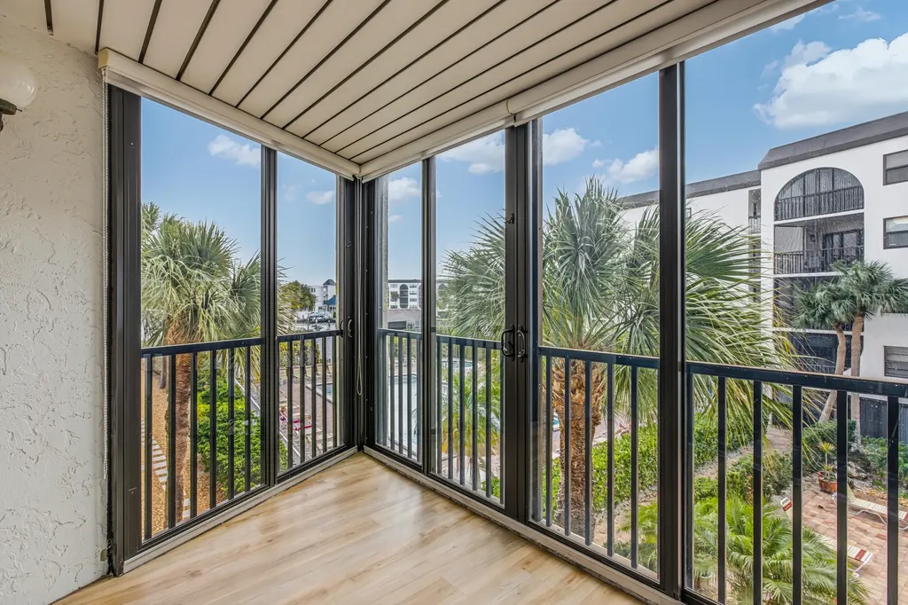 1027 Anglers Cove Marco Island FL 34145