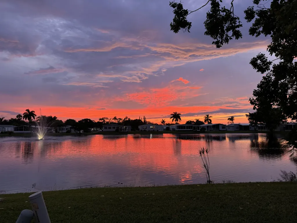 32 Covey Lane Naples FL 34114