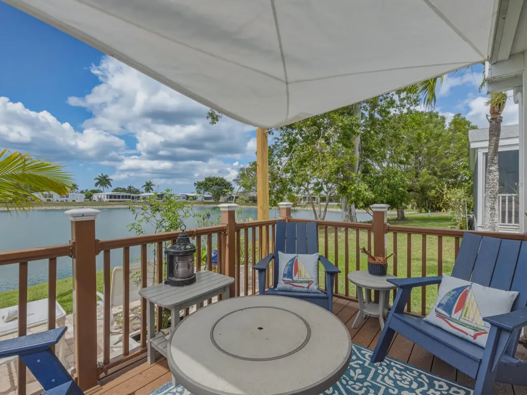 32 Covey Lane Naples FL 34114